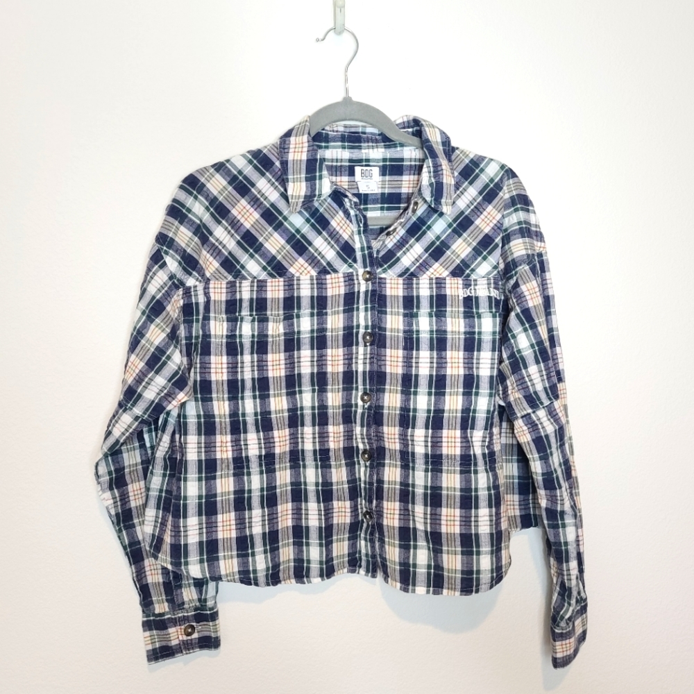 URBAN OUTFITTERS BDG Addison Plaid Checks Semi-crop Button Down Shirt - Picture 4 of 12